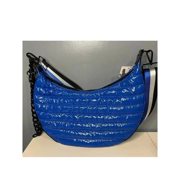NWT BCBGENERATION Blue Puffer Crossbody Bag - Picture 2 of 11